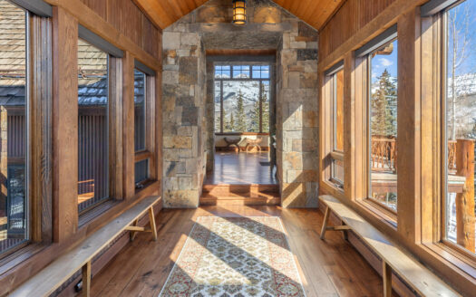 125 Hang Glider Drive