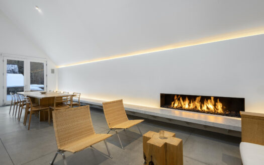 E 404 Columbia Avenue