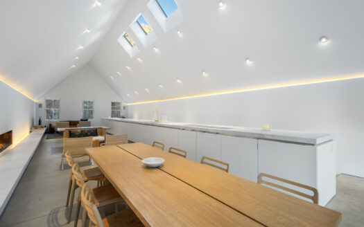 E 404 Columbia Avenue