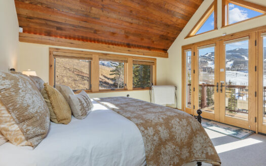 256 Country Club Drive