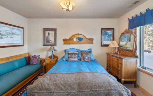 662 Fox Farm Road