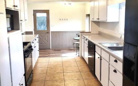 1325 San Miguel Street