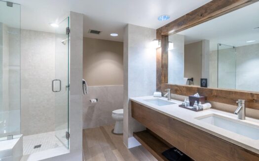 136 Country Club Drive 648