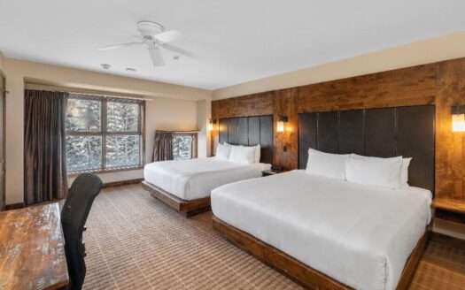 136 Country Club Drive 537