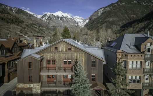 S 260 Aspen Street 3