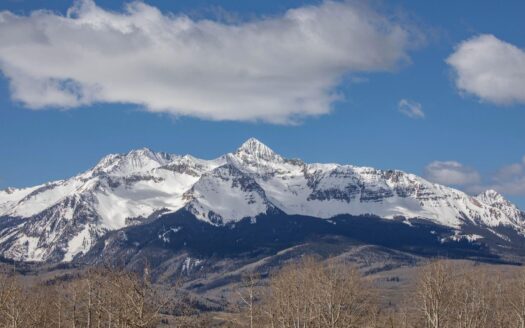 102 Christina’s Way