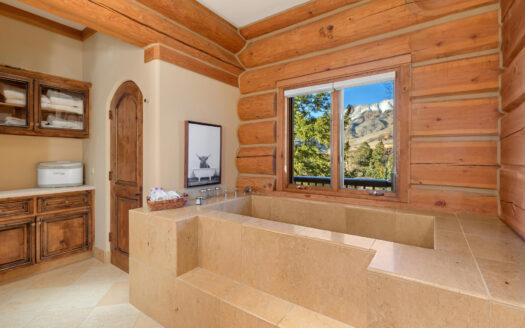 103 Double Eagle Way