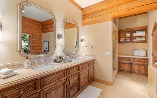 103 Double Eagle Way