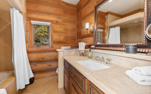 103 Double Eagle Way