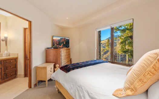 103 Double Eagle Way