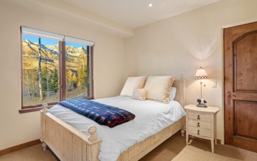 103 Double Eagle Way