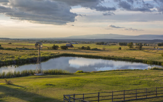 1789 County Road 44Z S