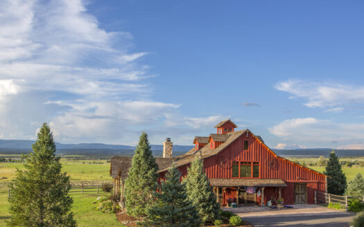 1789 County Road 44Z S