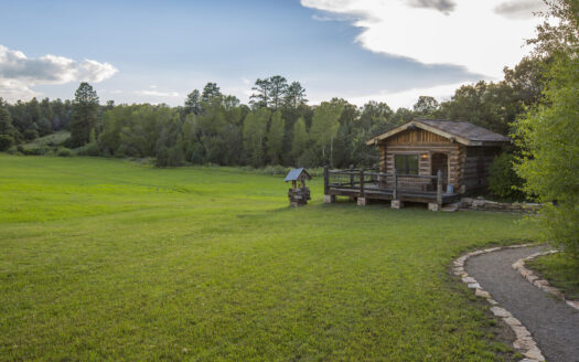 1789 County Road 44Z S