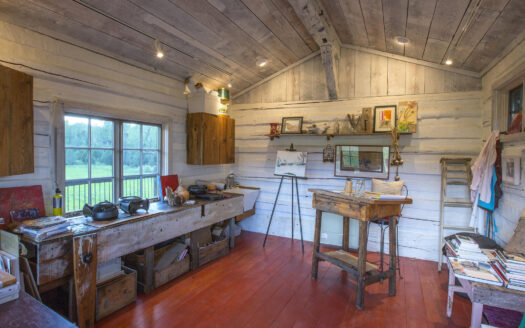 1789 County Road 44Z S