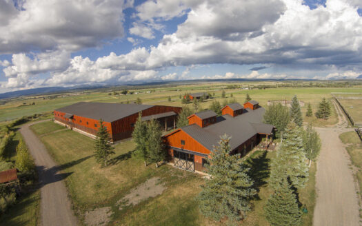 1789 County Road 44Z S