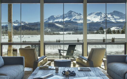 1050 / 973 Posey Road