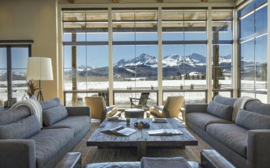 1050 / 973 Posey Road