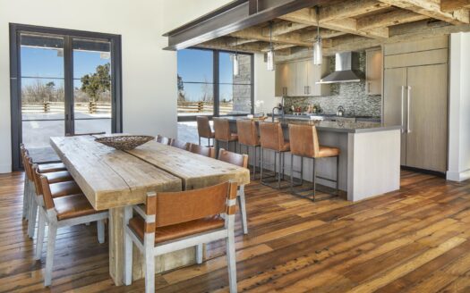 1050 / 973 Posey Road