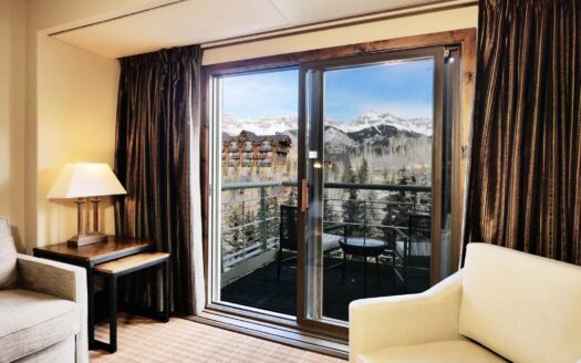 136 Country Club Drive 635 & 637