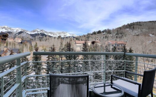 136 Country Club Drive 635 & 637