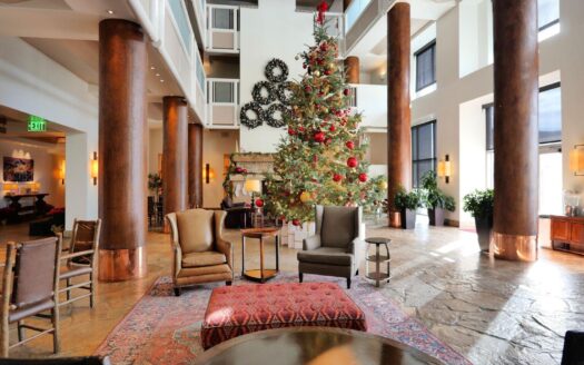 136 Country Club Drive 635 & 637