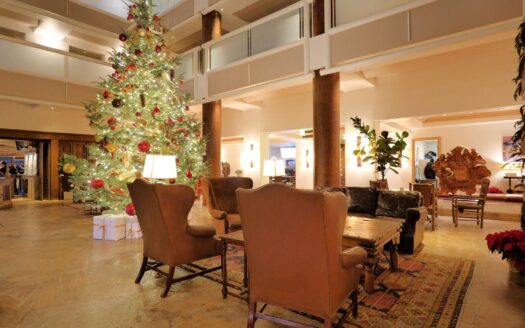 136 Country Club Drive 635 & 637