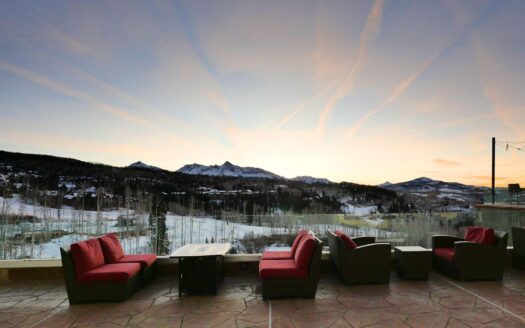 136 Country Club Drive 635 & 637