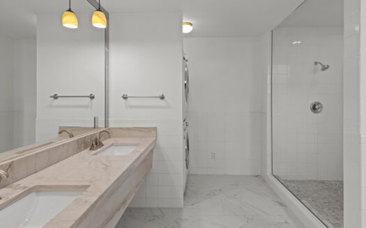 W 619 Columbia Avenue 161