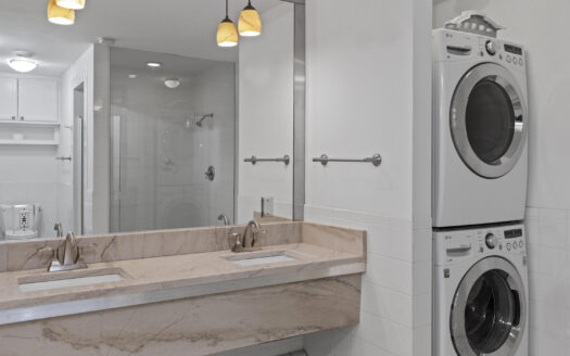 W 619 Columbia Avenue 161