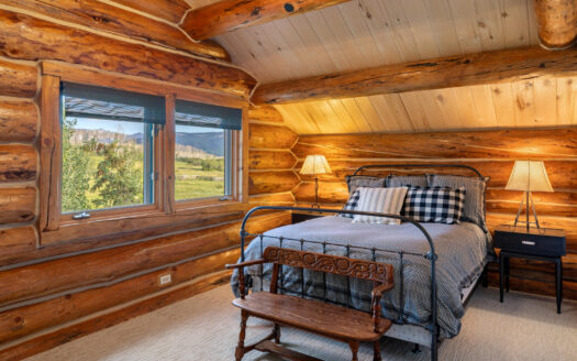 3036 Laughing Dog Road