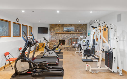 3036 Laughing Dog Road