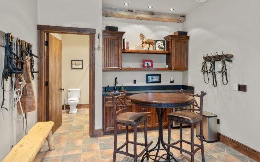 3036 Laughing Dog Road