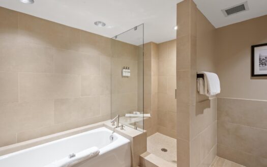 136 Country Club Drive 333