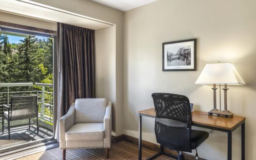 136 Country Club Drive 439