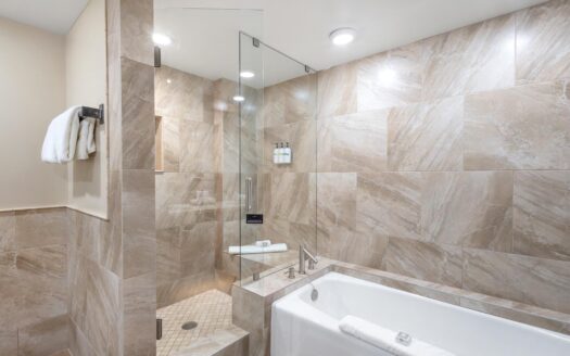 136 Country Club Drive 439