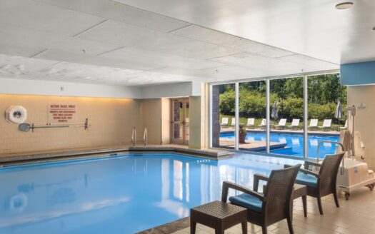 136 Country Club Drive 439