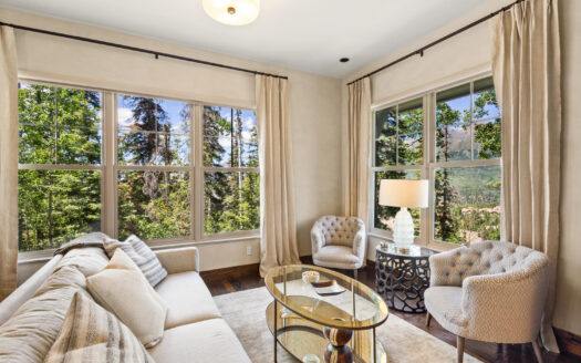 136 San Joaquin Road D201