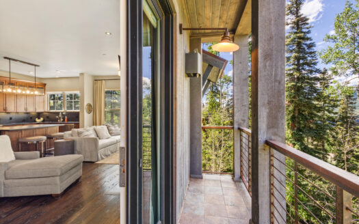 136 San Joaquin Road D201