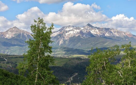 639 Sunnyside Ranch Drive