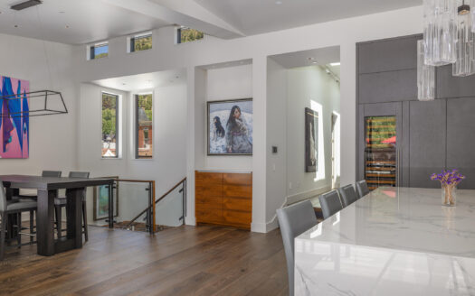 E 126 Colorado Avenue 126R