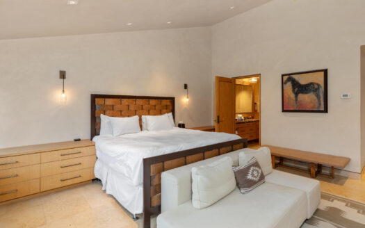 136 Country Club Drive 851