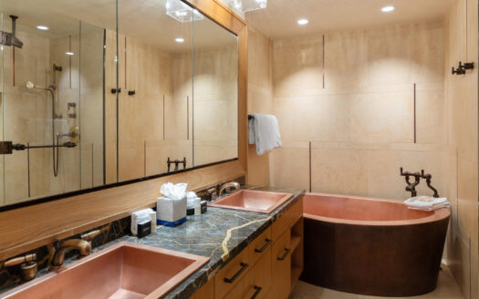 136 Country Club Drive 851