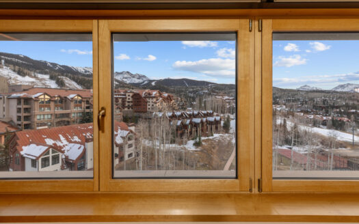 136 Country Club Drive 851