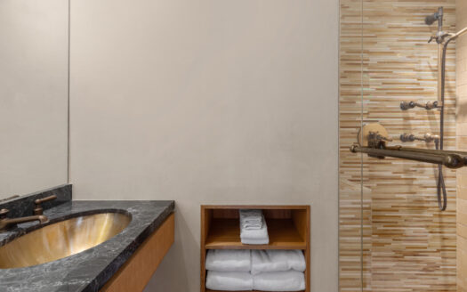 136 Country Club Drive 851