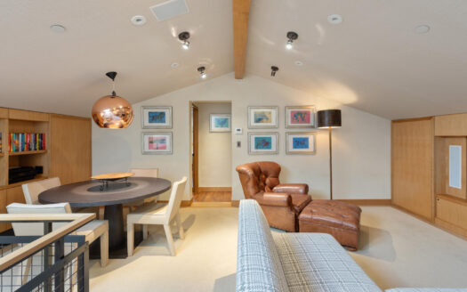 136 Country Club Drive 851