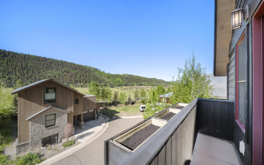 S 245 Sunset Ridge Drive