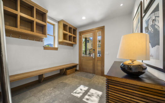 S 245 Sunset Ridge Drive