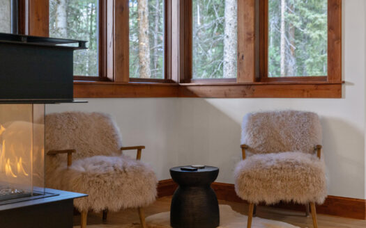 111 San Joaquin Road 20