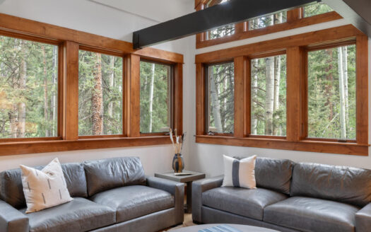 111 San Joaquin Road 20